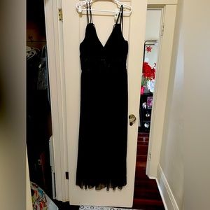 Black size 25 gown